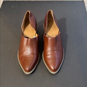 UNIVERSAL THREAD Women's Brown Faux Leather Slip-On Cut-out Ankle Booties